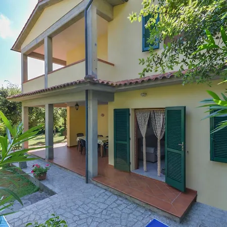 Casa Castagnola Tatil Evi