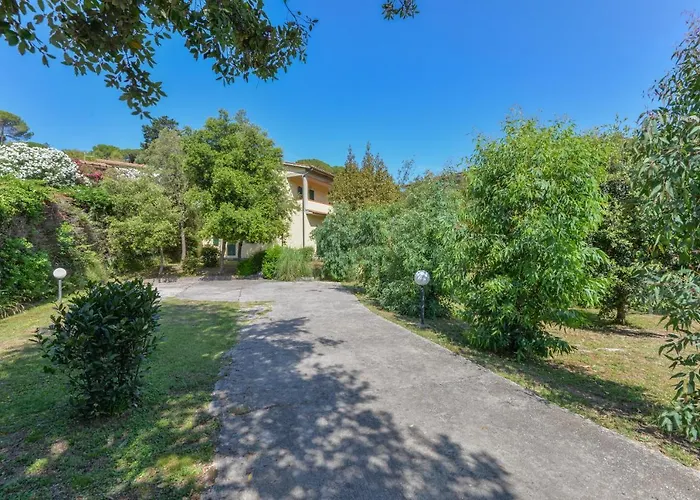 Casa Castagnola Tatil Evi *